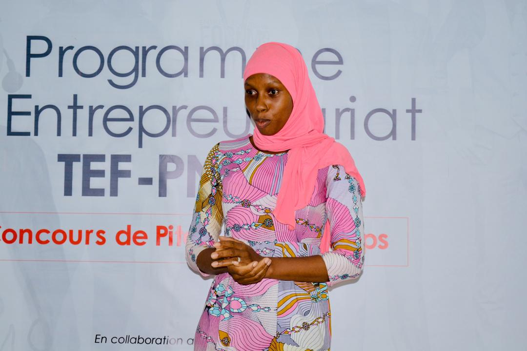An entrepreneurs in the Sahel region at the Pitching competition of the TEFxUNDP Entrepreneurship Programme 2019.
